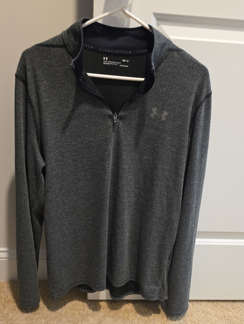 Under Armour Men's Heather Charcoal Quarter-Zip Pullover